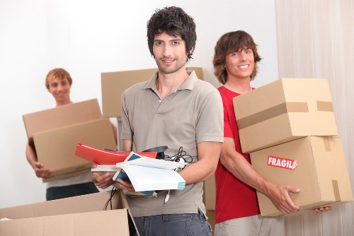 Assessing a storage service issue in detail